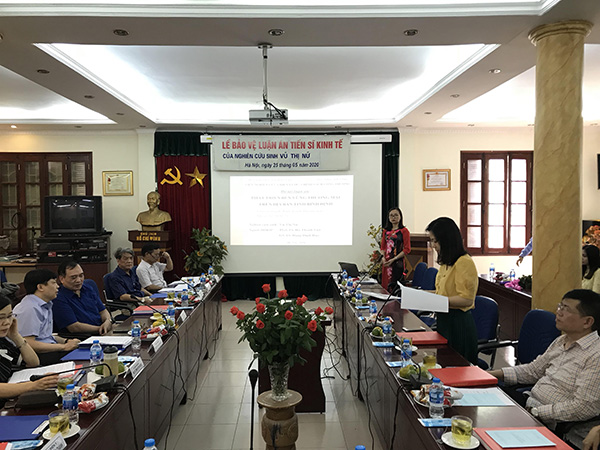 Buổi bảo vệ Luận án tiến sĩ cấp Viện của NCS Vũ Thị Nữ 