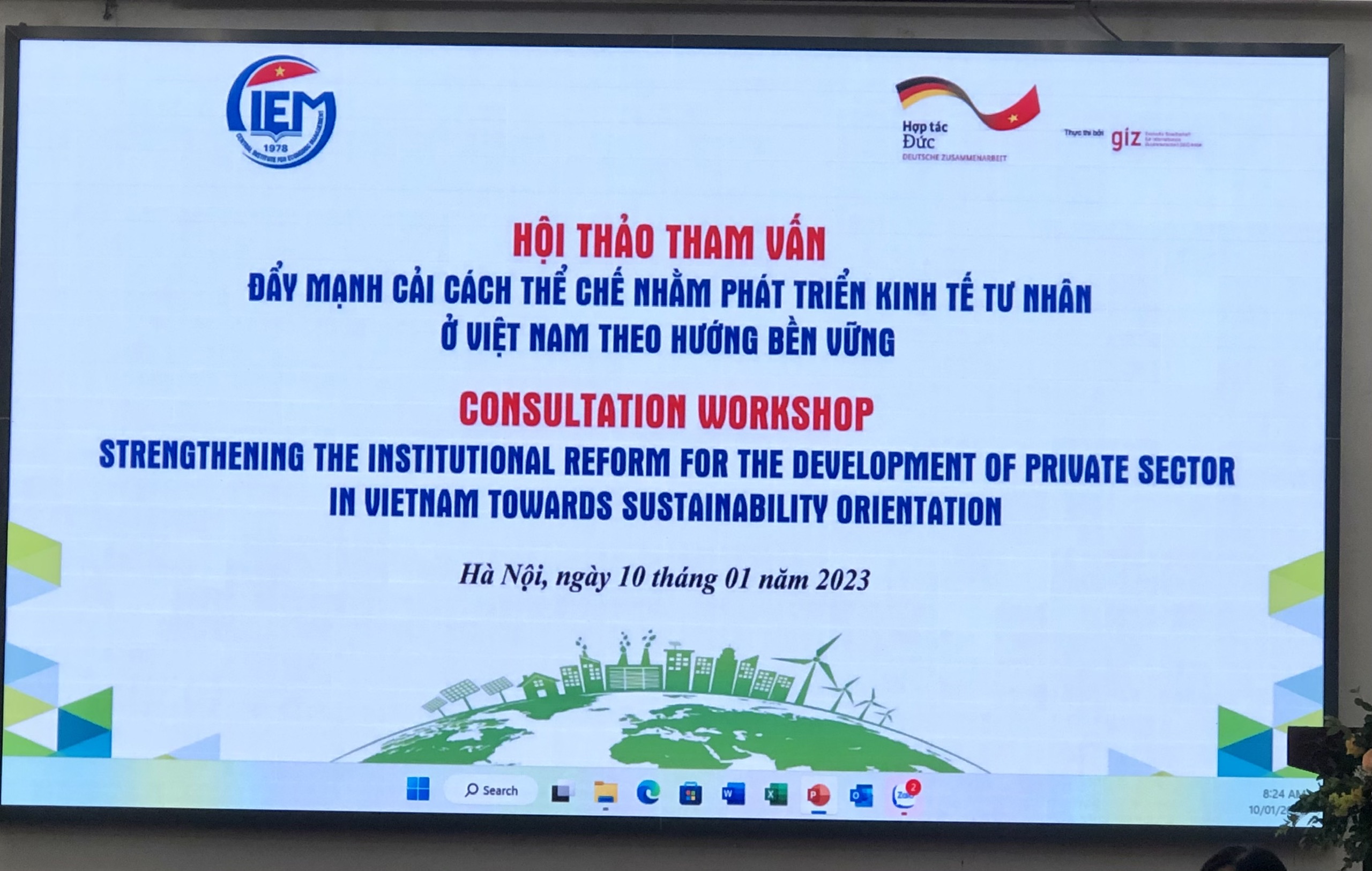 Hội thảo tham vấn đẩy mạnh cải cách thể chế nhằm phát triển kinh tế tư nhân Việt Nam theo hướng bền vững