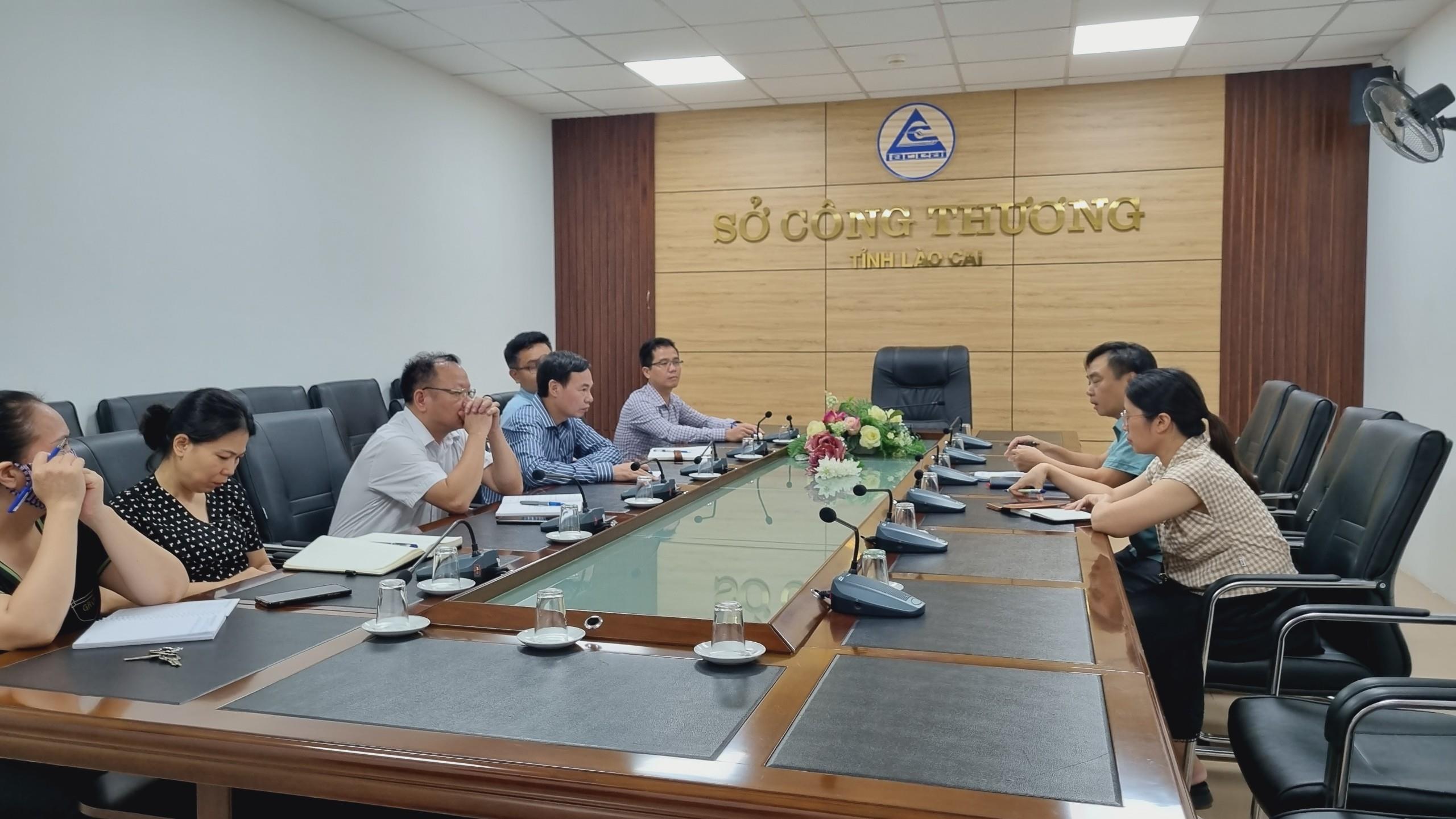 Đoàn công tác Viện nghiên cứu Chiến lược, Chính sách Công Thương khảo sát làm việc tại tỉnh Lào Cai