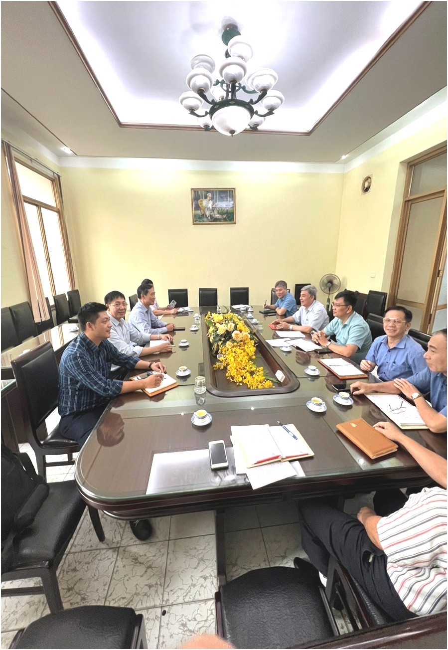 Đoàn công tác của Viện Nghiên cứu chiến lược, chính sách Công Thương khảo sát thực hiện công tác phục vụ lập “Báo cáo đánh giá khả năng phát triển khu công nghiệp gang thép Thái Nguyên trở thành trung tâm thép của Việt Nam”