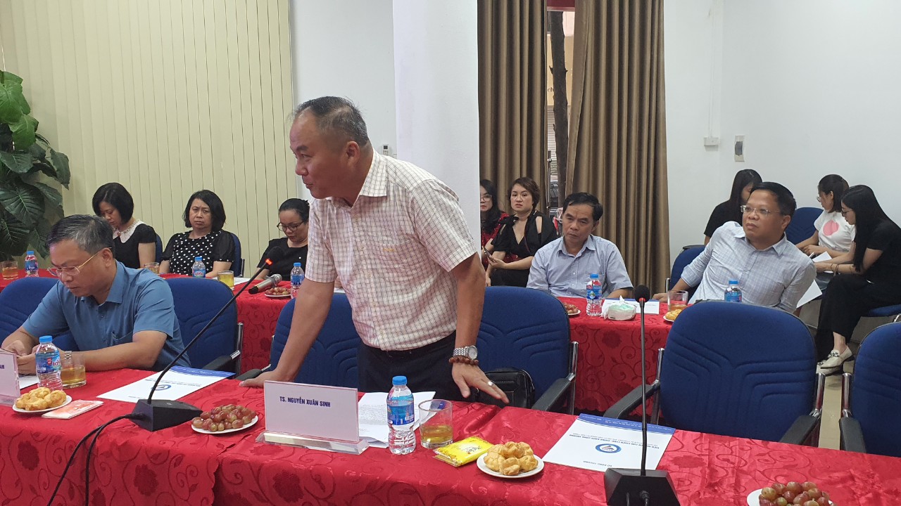 Hội thảo đẩy mạnh sản xuất, phân phối và xuất khẩu các mặt hàng công nghiệp hóa chất