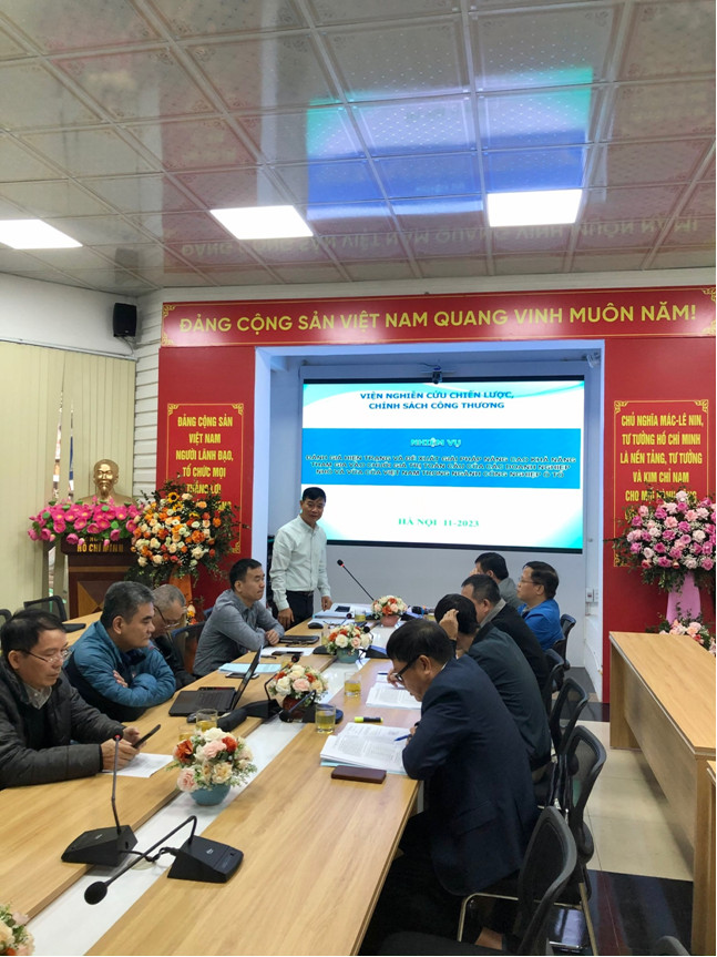 Hội thảo “Đánh giá hiện trạng và đề xuất giải pháp nâng cao khả năng tham gia vào chuỗi giá trị toàn cầu của các doanh nghiệp vừa và nhỏ của Việt Nam trong ngành công nghiệp ô tô”