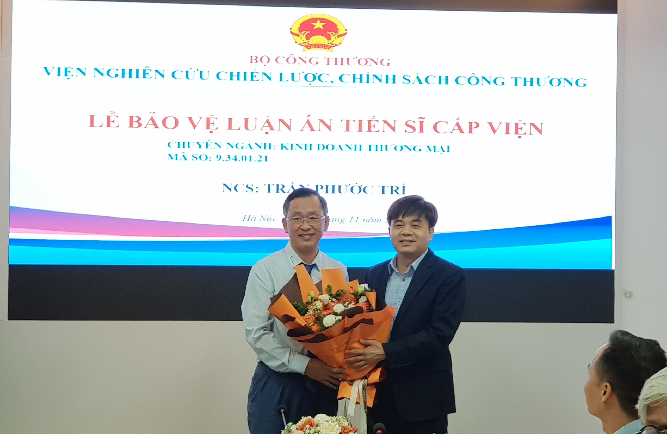 Lễ bảo vệ Luận án tiến sĩ cấp Viện của Nghiên cứu sinh Trần Phước Trí