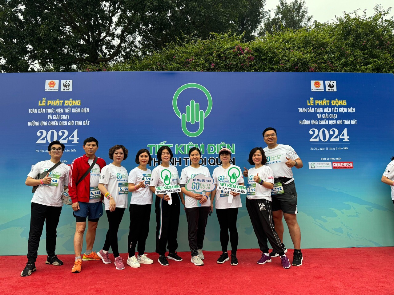 Đoàn viên công đoàn Viện Nghiên cứu chiến lược, chính sách Công Thương tích cực tham gia giải chạy Hưởng ứng chiến dịch Giờ Trái đất năm 2024, lan tỏa thông điệp 