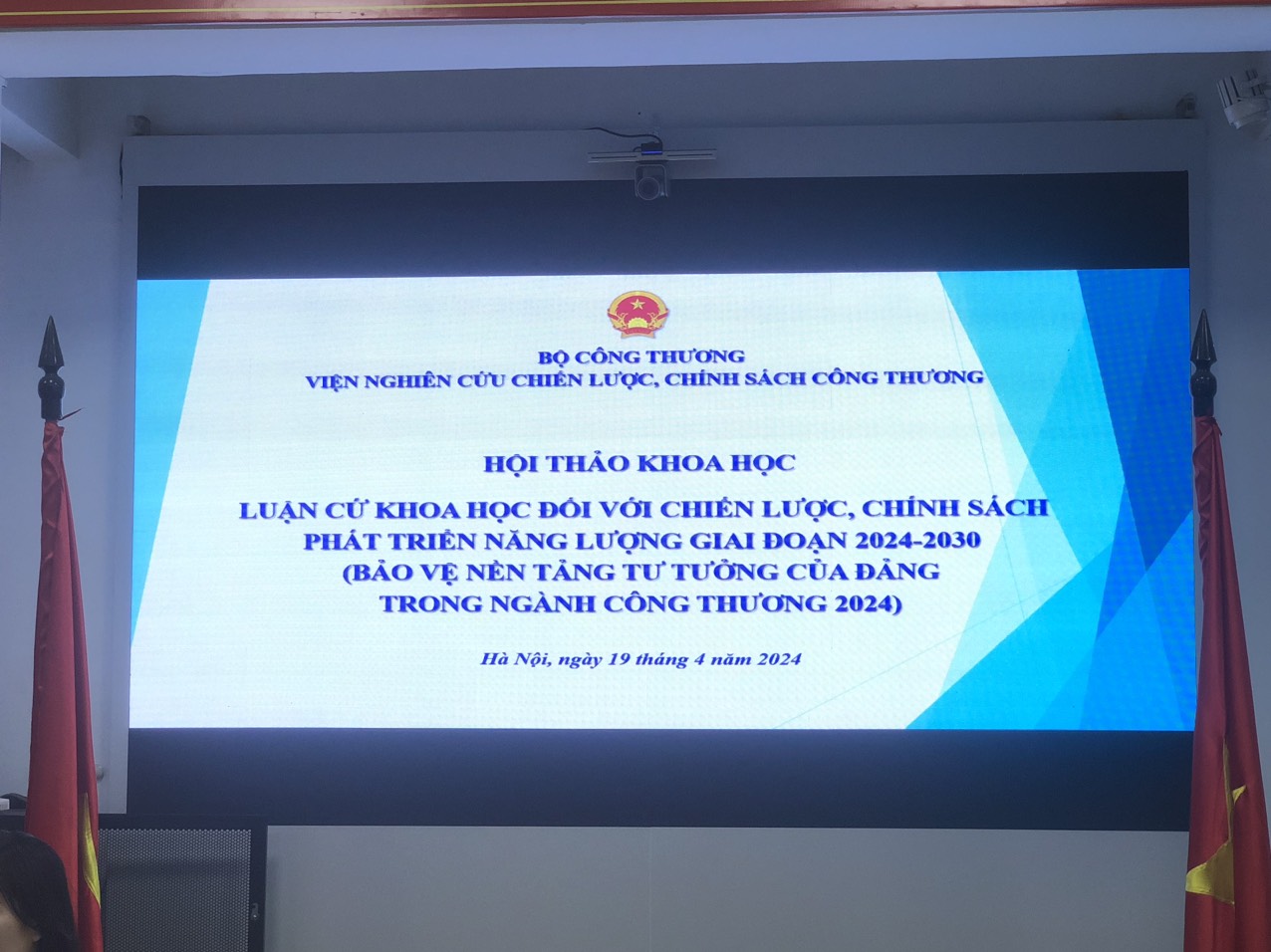 Hội thảo khoa học “Luận cứ khoa học đối với chiến lược, chính sách phát triển năng lượng giai đoạn 2024 - 2030”