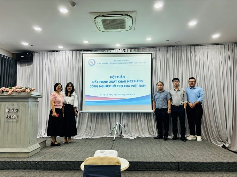 Hội thảo “Đẩy mạnh xuất khẩu mặt hàng công nghiệp hỗ trợ  của Việt Nam”