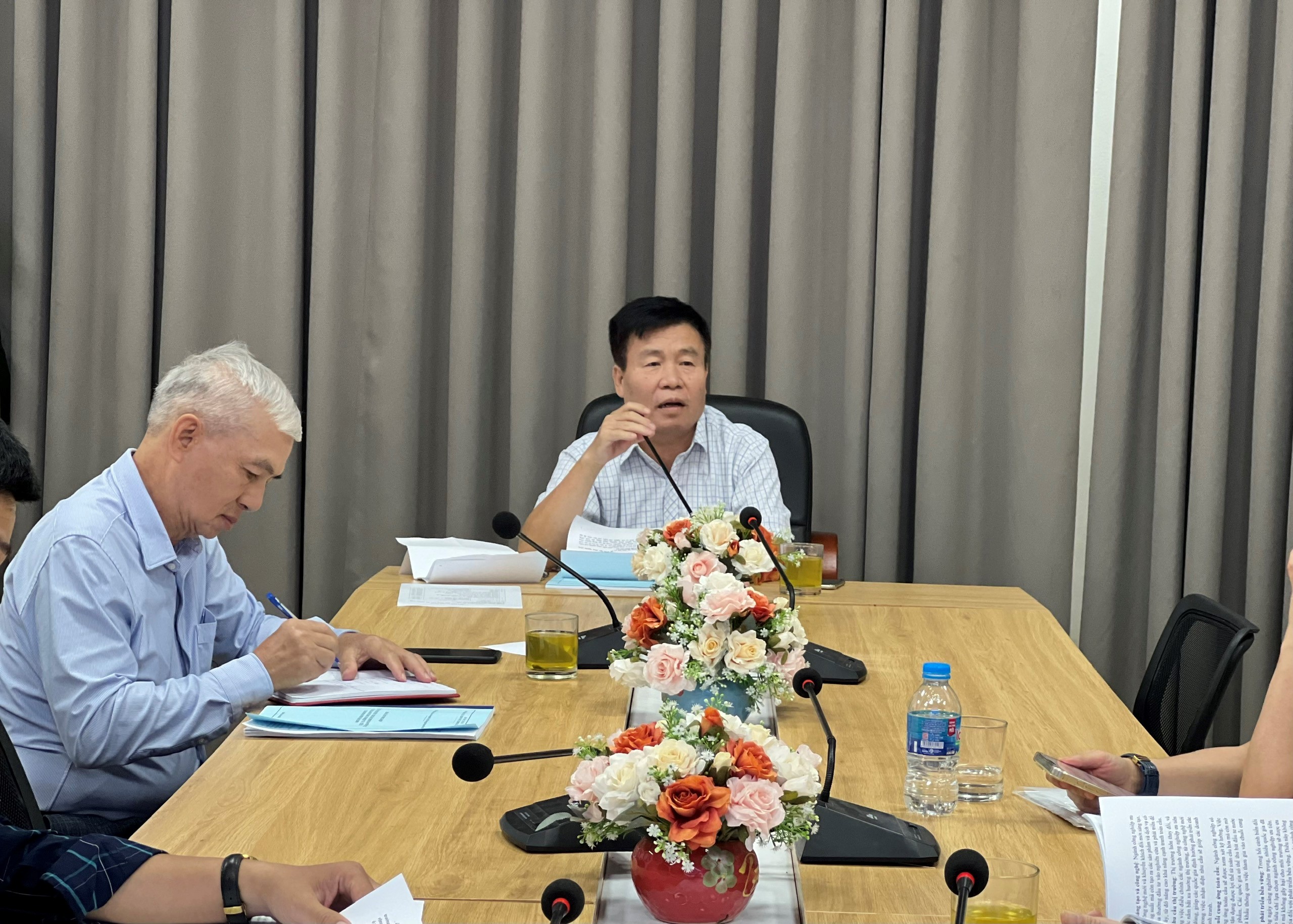 Hội thảo “Đề xuất bộ tiêu chí xác định danh mục các ngành công nghiệp ưu tiên giai đoạn đến năm 2030”