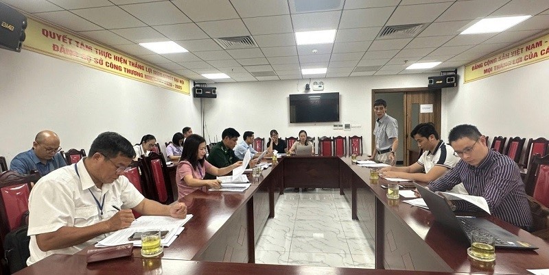 Đoàn công tác của Viện làm việc, khảo sát tại các tỉnh Lào Cai, Lai Châu, Điện Biên, Sơn La thực hiện dự án “Tạo thuận lợi và tăng cường hiệu quả thương mại biên giới giữa Việt Nam với Trung Quốc, Lào và Campuchia”