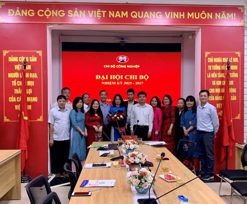 Đại hội Chi bộ Công nghiệp nhiệm kỳ 2025-2027