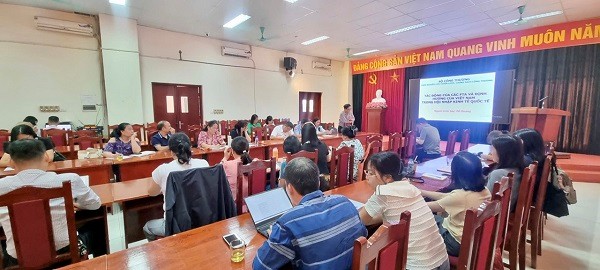 Lớp bồi dưỡng cho viên chức Viện Nghiên cứu Chiến lược, Chính sách Công thương về hội nhập kinh tế quốc tế