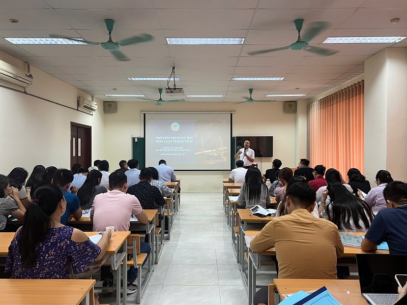 Khóa bồi dưỡng nghiệp vụ đấu thầu chuyên sâu cho viên chức Viện Nghiên cứu Chiến lược, Chính sách Công Thương