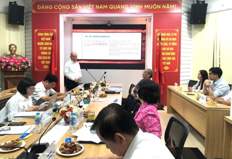 Lễ bảo vệ Luận án tiến sỹ cấp cơ sở của nghiên cứu sinh Vũ Bá Phú