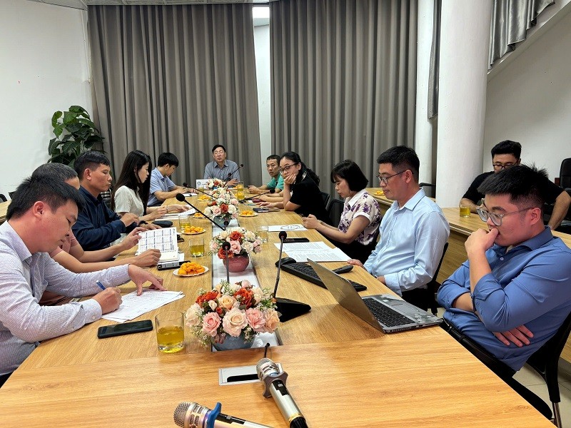 Hội thảo nhiệm vụ “Tình hình kinh tế- xã hội thế giới và trong nước tác động đến phát triển công nghiệp và thương mại Việt Nam”