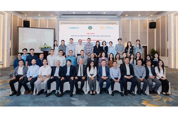 Chính sách ưu tiên phát triển hạ tầng năng lượng bền vững phục vụ chuyển đổi xanh và tăng trưởng dài hạn