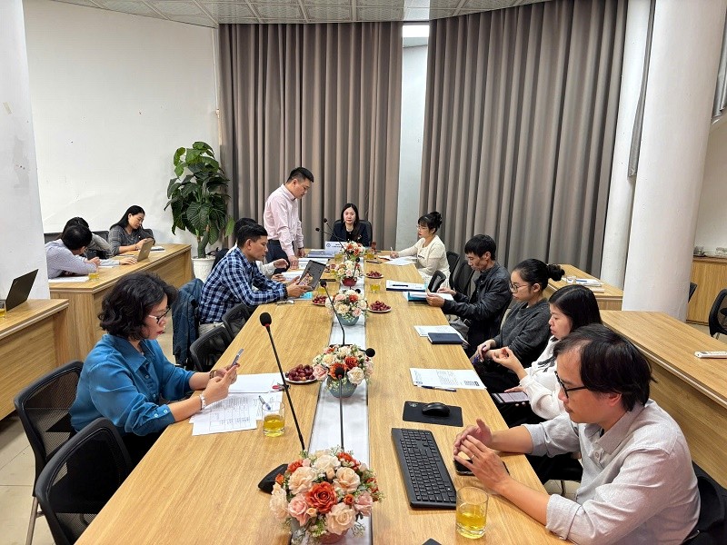 Hội thảo “Đổi mới phương thức đào tạo, bồi dưỡng về công nghiệp và thương mại nhằm nâng cao hiệu quả, gắn đột phá phát triển khoa học, công nghệ, đổi mới sáng tạo và chuyển đổi số với thực tiễn quản lý nhà nước và hoạt động của doanh nghiệp”.