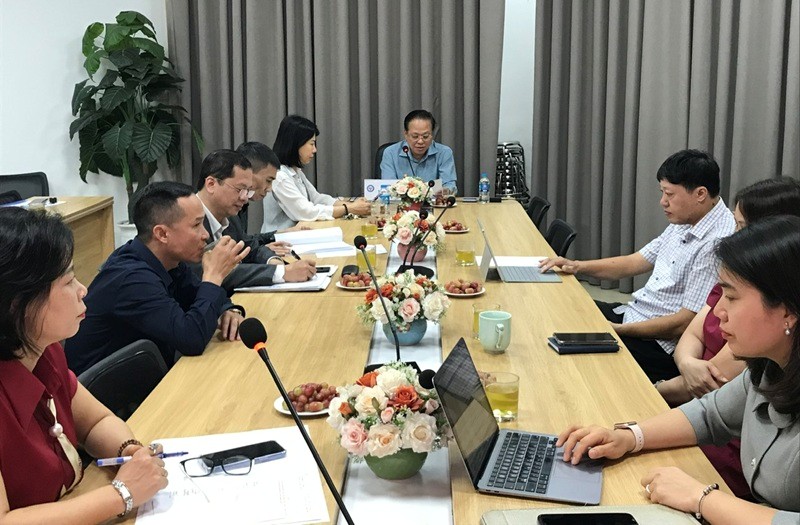 Hội thảo “Thực tiễn phát triển lý luận và nâng cao năng lực lãnh đạo trong lĩnh vực công nghiệp, năng lượng và thương mại”