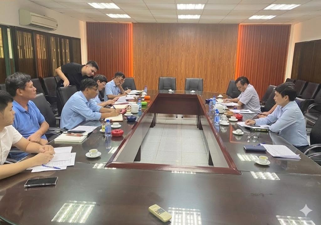 Đoàn công tác Viện Nghiên cứu Chiến lược, Chính sách Công Thương khảo sát tại tỉnh Nghệ An, Thừa Thiên Huế và Đà Nẵng