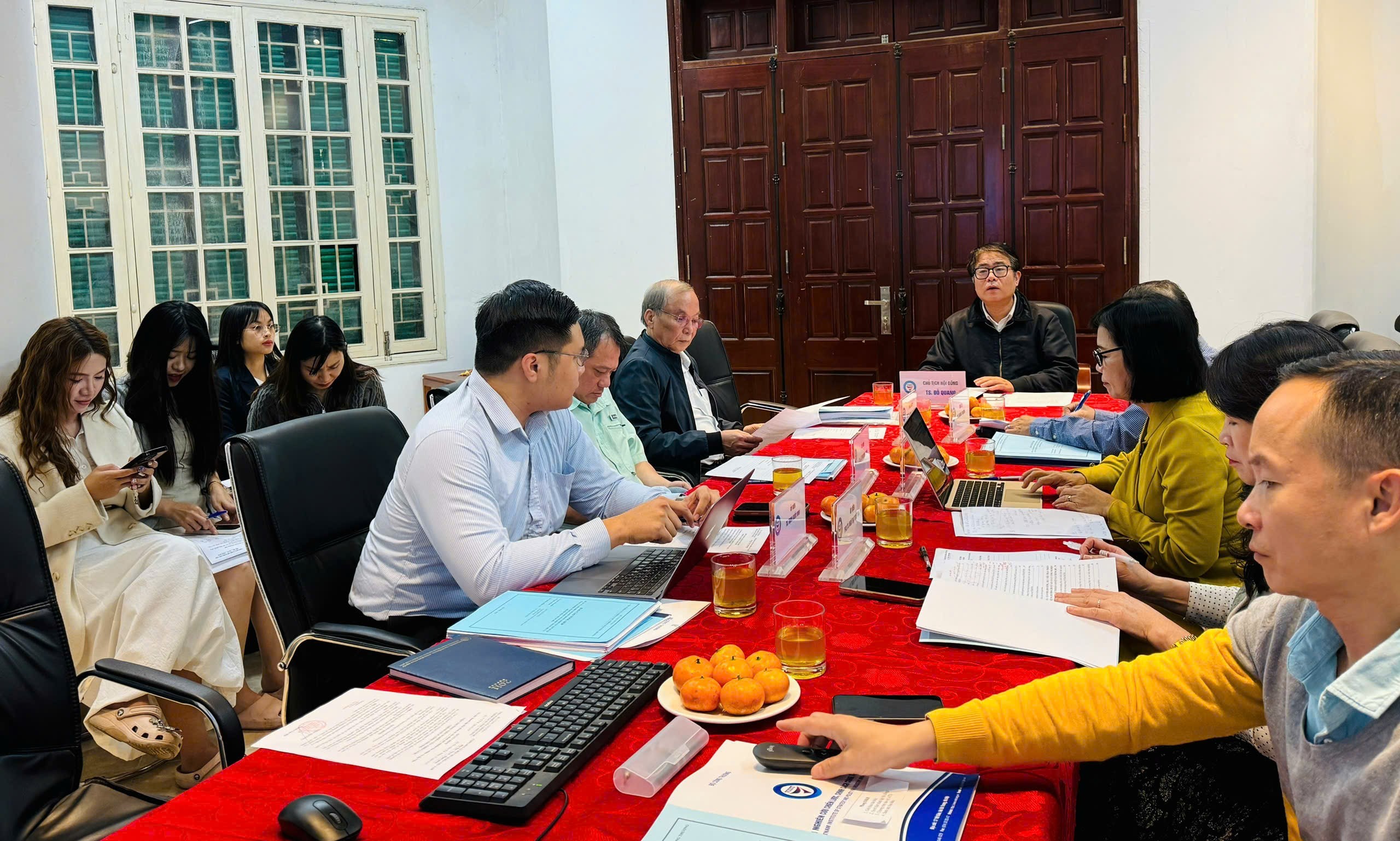 Nghiệm thu nhiệm vụ “Đề án về liên kết ngành trong lĩnh vực sản xuất công nghiệp, năng lượng Vùng Bắc Trung Bộ và duyên hải Trung Bộ”