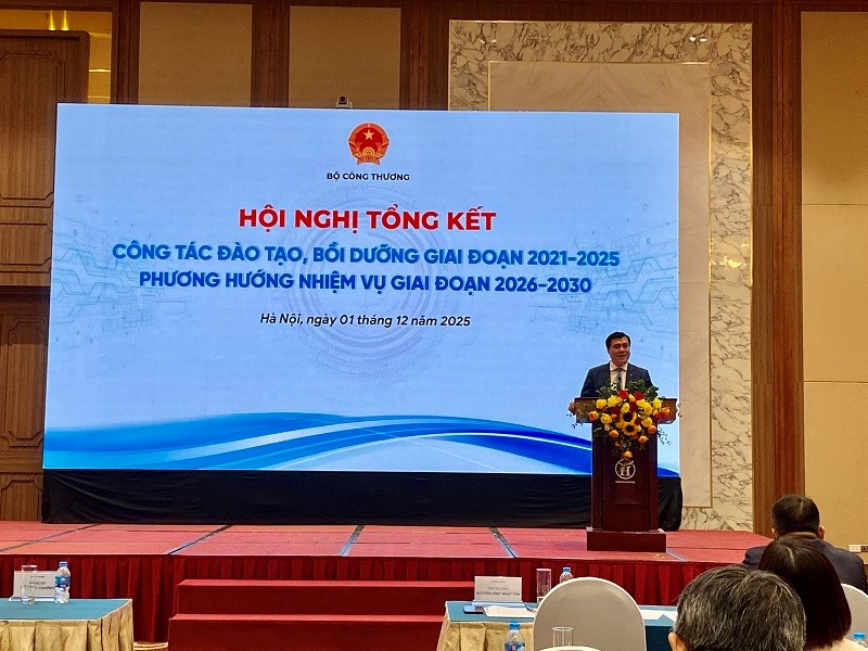 Viện Nghiên cứu Chiến lược, Chính sách Công Thương tham dự Hội nghị tổng kết công tác đào tạo, bồi dưỡng giai đoạn 2021-2025 và phương hướng nhiệm vụ giai đoạn 2026 - 2030